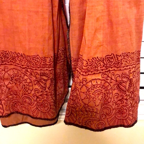 Gorgeous flowy pants - Picture 1 of 3